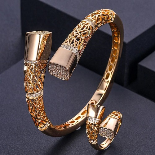 Bangles
